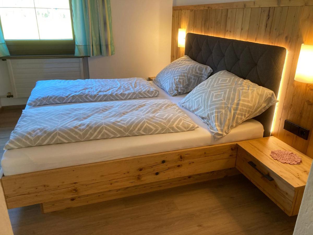 Ferienwohnung Kroell Zell am Ziller Exterior foto
