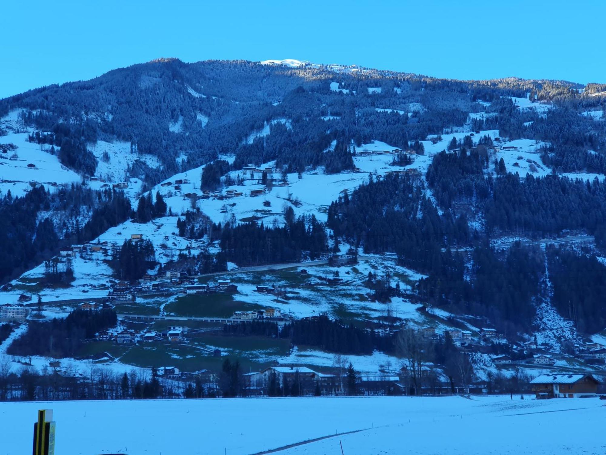 Ferienwohnung Kroell Zell am Ziller Quarto foto
